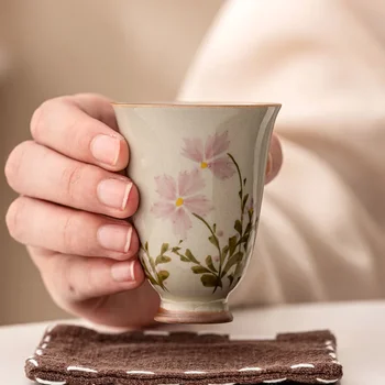 Herb Pelēks Maza Margrietiņa, Kas Smaržo Meistars Kung Fu Tējas Uzstādīt Keramikas Tējas Tase Parauga Mājas Ūdens Kausa Viena